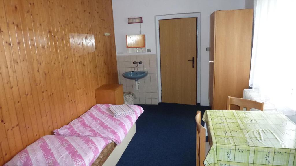 Penzion Tendr Destne v Orlickych horach Bilik gambar